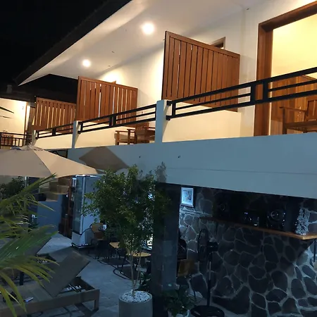 Derose Guest House