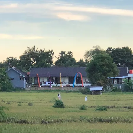 DeRose Guest House