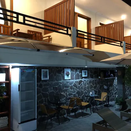Derose Guest House